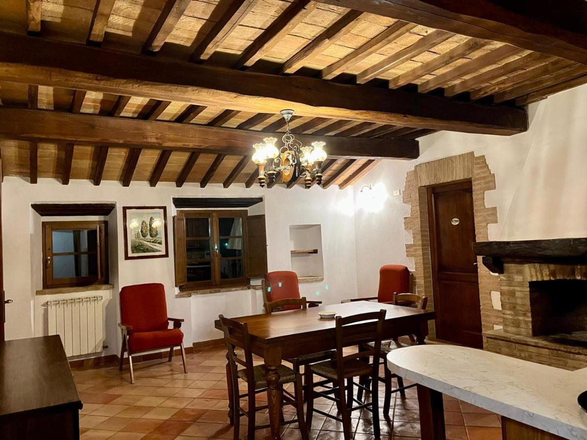 Agriturismo Le Querciole In Val D'Orcia バーニョ・ヴィニョーニ エクステリア 写真